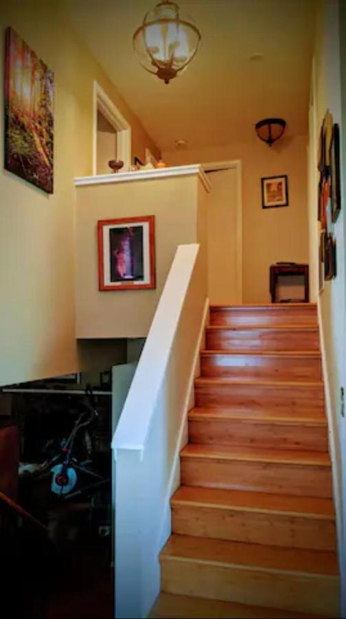 Golden Gate Getaway Apartment Fircrest Екстериор снимка